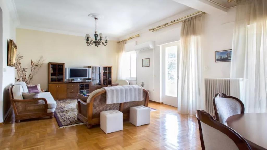 Large 3 Bedroom Apt With Terrace Atina Dış mekan fotoğraf