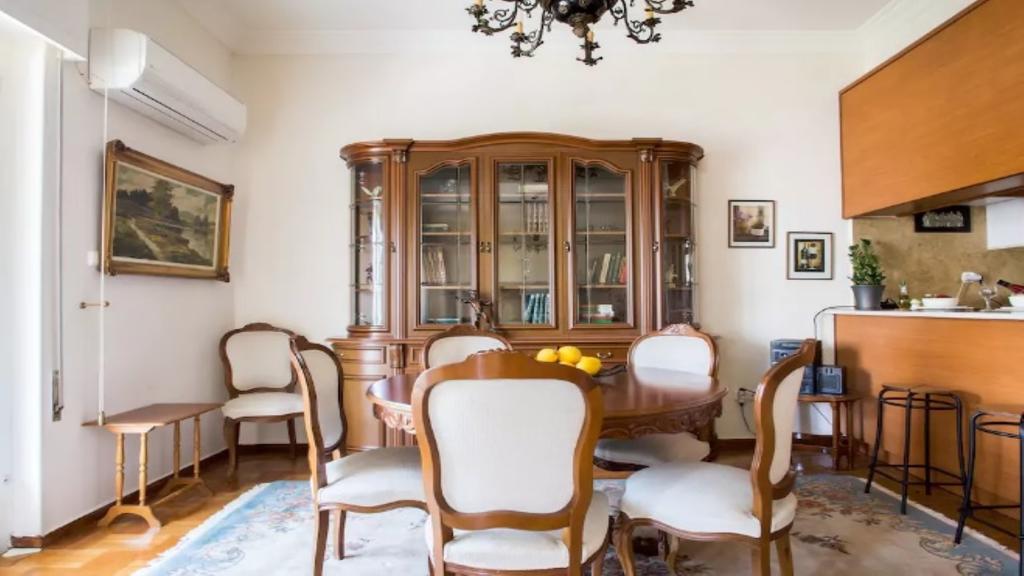 Large 3 Bedroom Apt With Terrace Atina Dış mekan fotoğraf