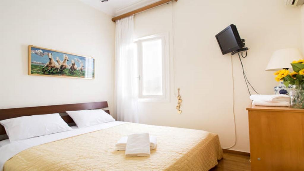 Large 3 Bedroom Apt With Terrace Atina Dış mekan fotoğraf