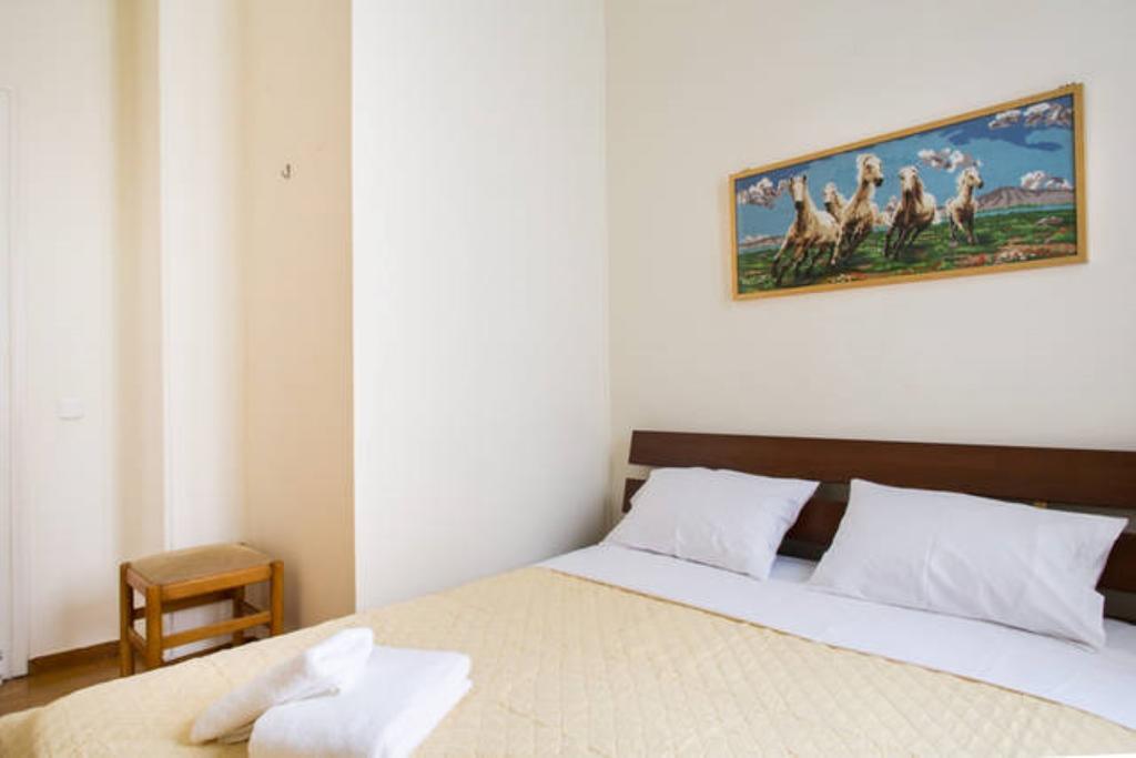 Large 3 Bedroom Apt With Terrace Atina Dış mekan fotoğraf